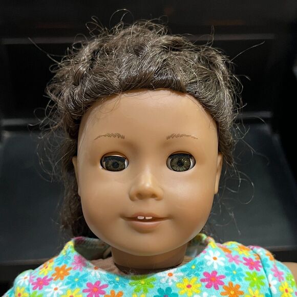 American Girl Doll 18” My American Girl 2011 Brunette Curly Hair Hazel Eyes - Picture 4 of 7